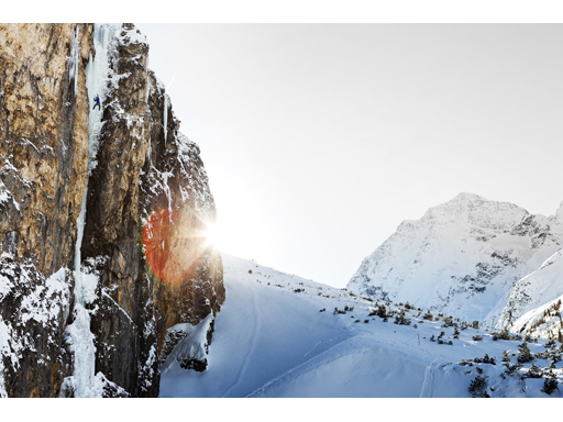 IceClimbing_Pinnistal_cover IceClimbing_Pinnistal_cover