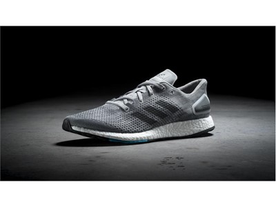 GMM FW17 Running PureBoost-DPRS82010-0280267-HERO