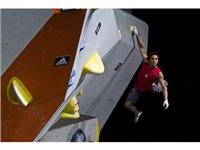 Shaun McColl flashing final boulder