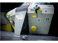 adidasRockstars_superfinalgirls_AlexPuccio_Akiyo Noguchi