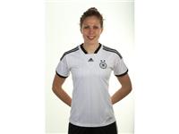 adidas und DFB präsentieren neue Trikots der Frauenfußball-Nationalmannschaft