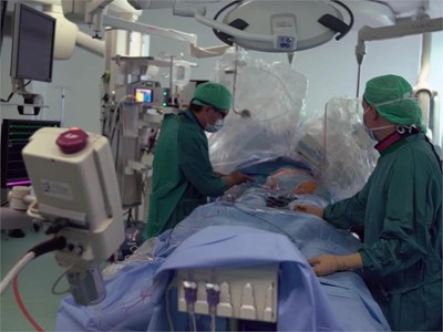 B-Roll: Device Reduces Risk of Brain Injury After Heart Valve Replacement