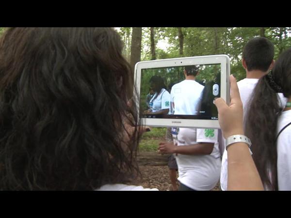 samsung summer science programs offers nearly 3,000 teens a college experience to inspire future careers in stem samsung summer science programs offers nearly 3,000 teens a college experience to inspire future careers in stem
