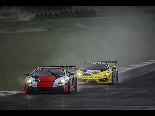 Palmer (USA) fights his way to the front Palmer (USA) fights his way to the front