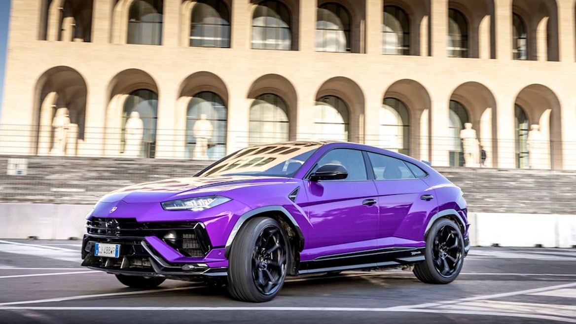 Lamborghini Urus Performante Dynamic Launch Vallelunga