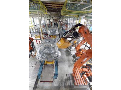Abb Wins Large Robot Order From Valmet Automotive To Produce New Mercedes Suv