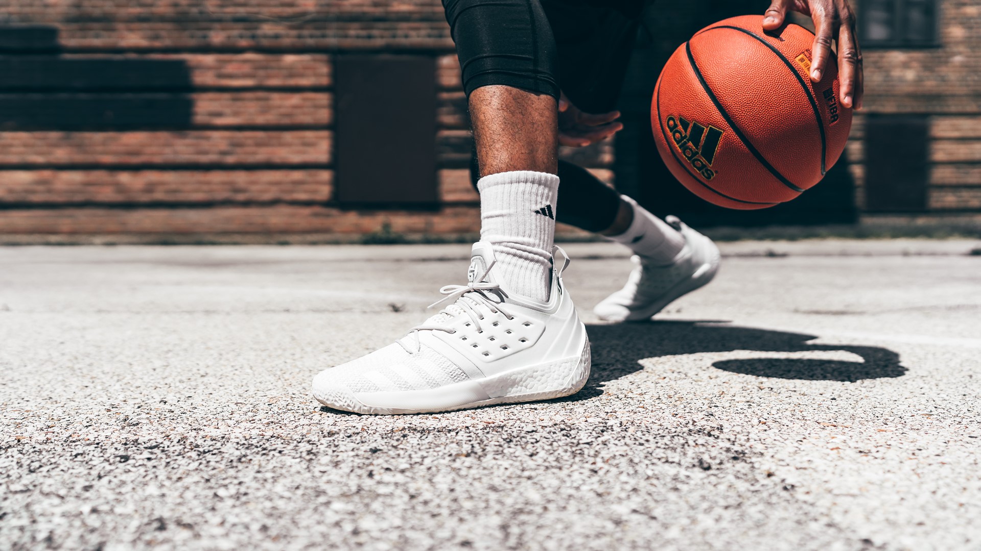 Harden vol 2 on feet online