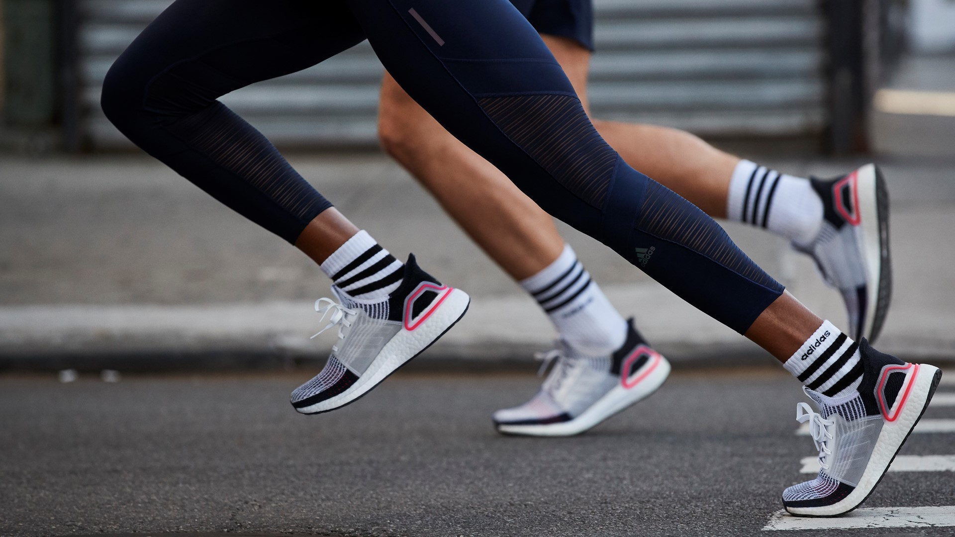 Laos Definitivo póngase en fila adidas works with thousands of runners to create the revolutionary adidas  Ultraboost 19 – a new shoe for a new sport