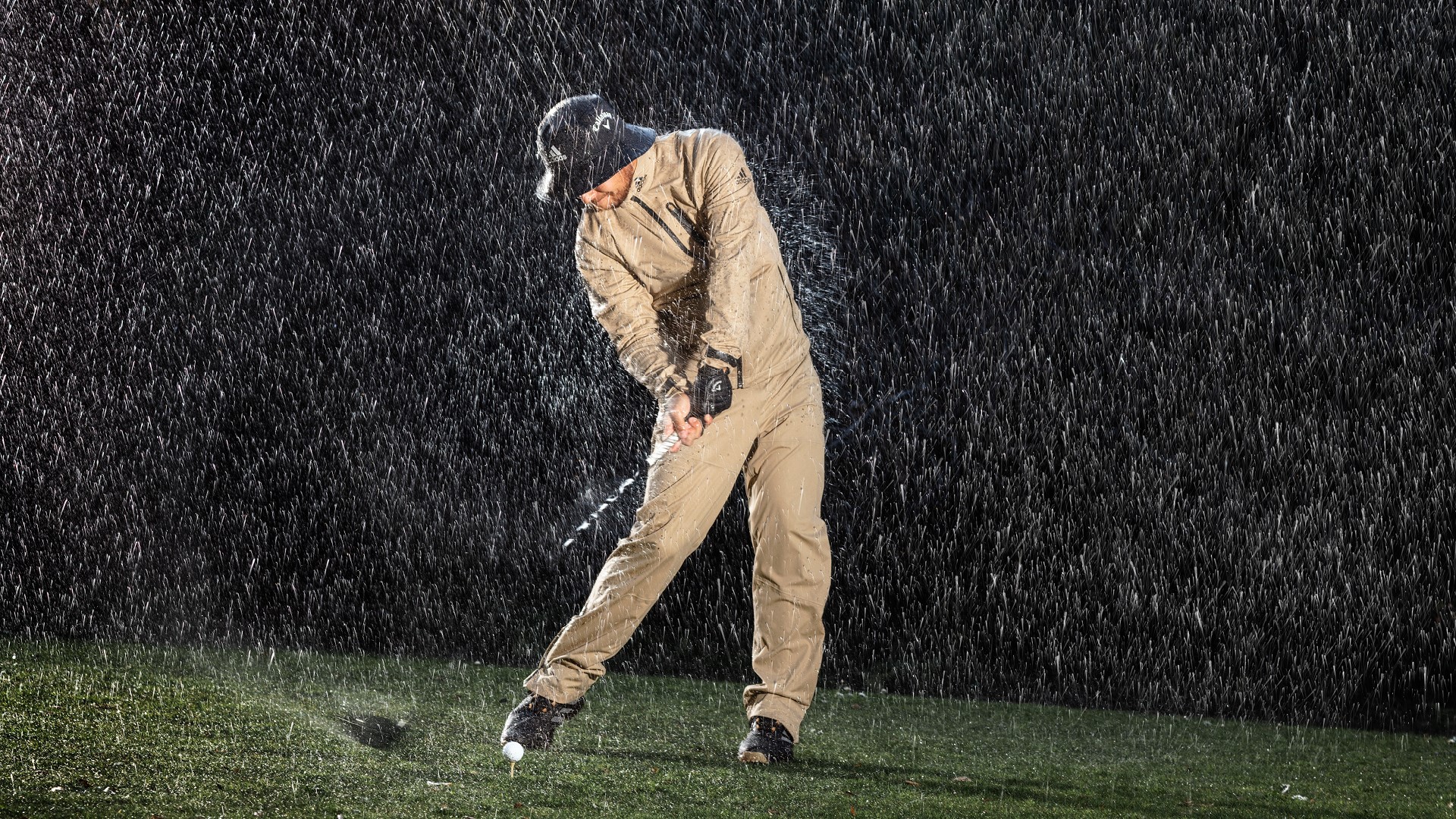 PGA Tour Men's Clubhouse Full-Zip Waterproof Jacket 