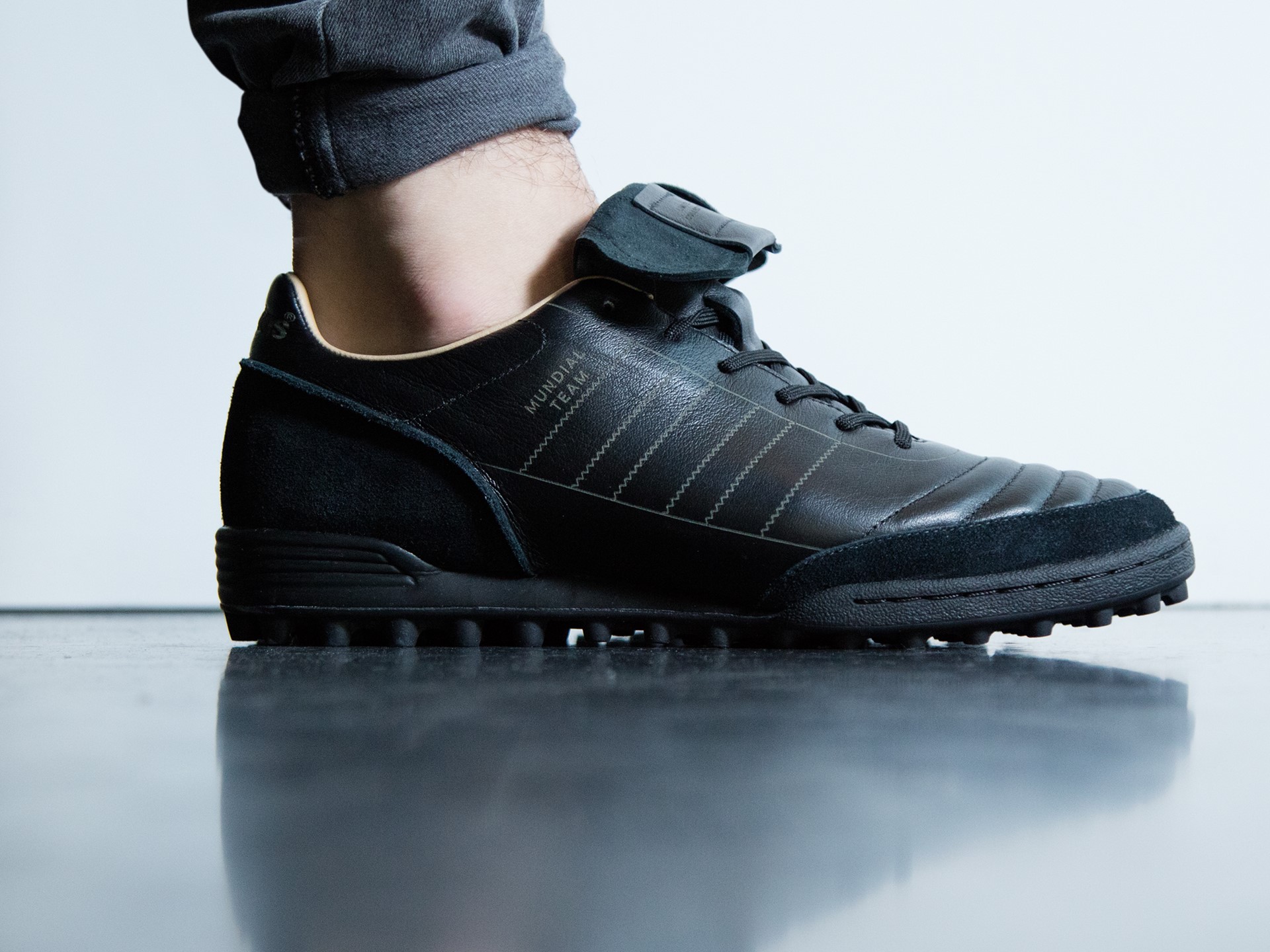 Limited Collection Mundial Moderncraft 01a