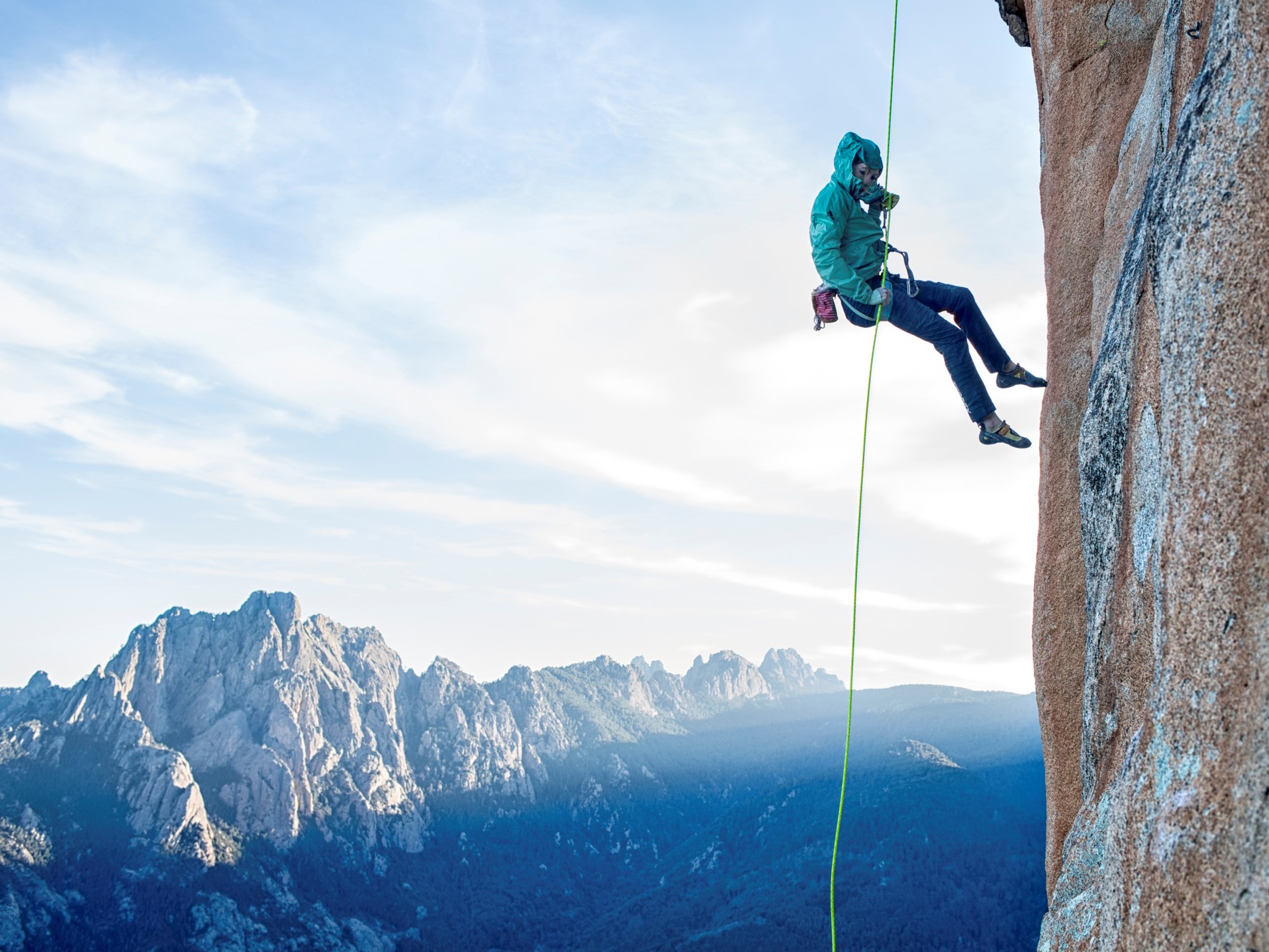 Vertical Reality Absailing