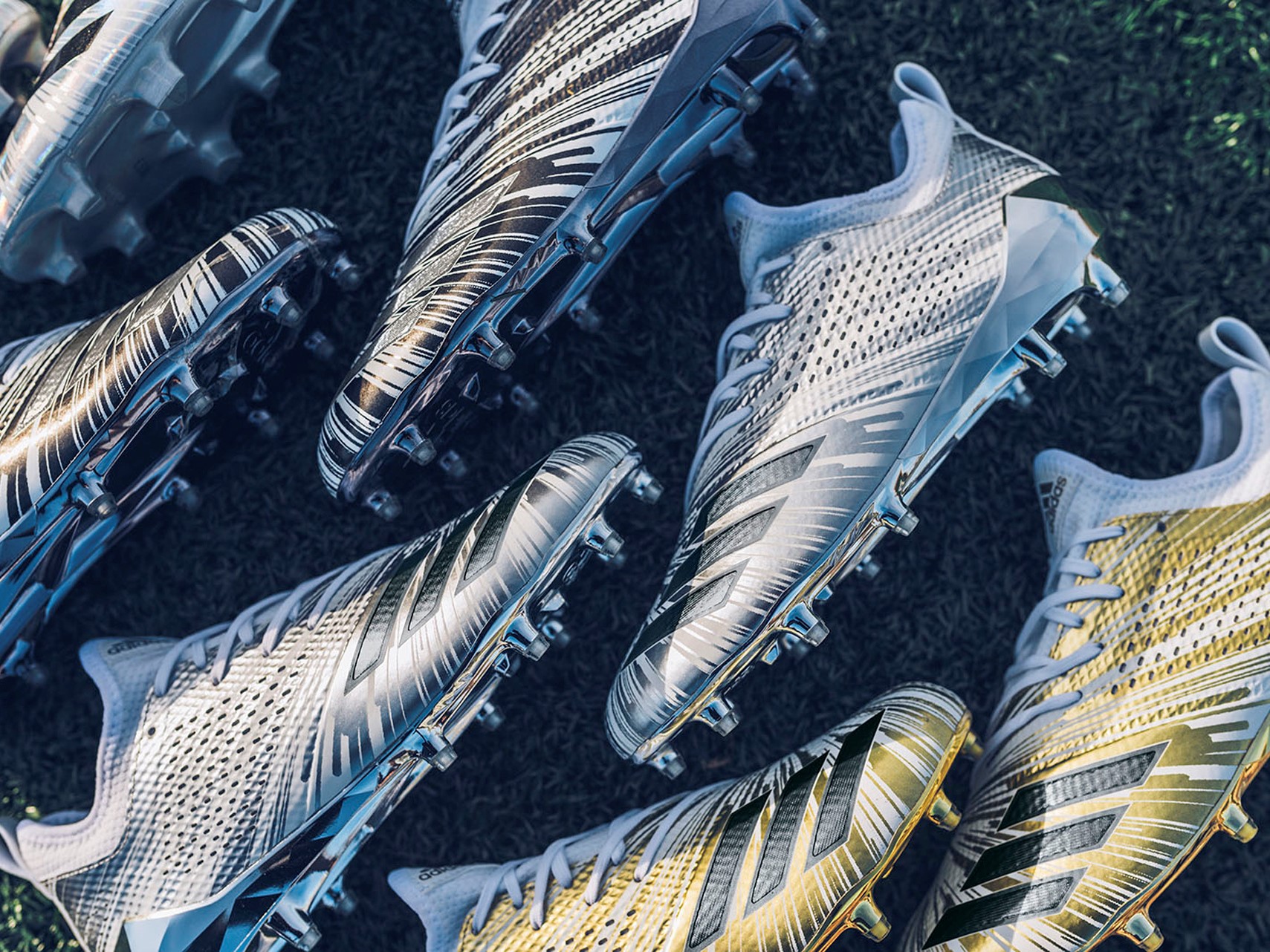 adidasFballUS SpeedofLightPack