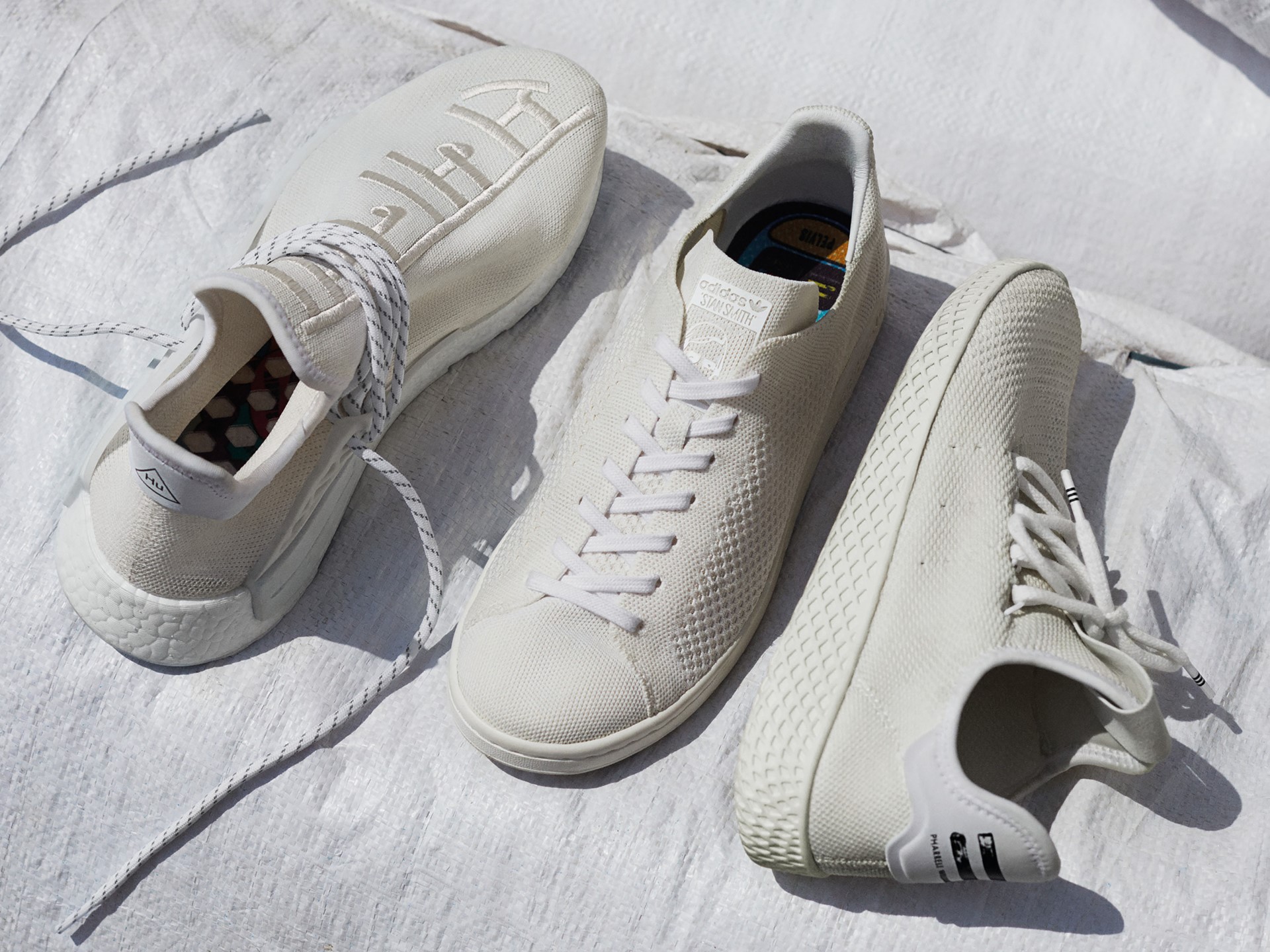 adidas Originals PHARRELL WILLIAMS Hu Holi Blank Canvas PR Vertical Group