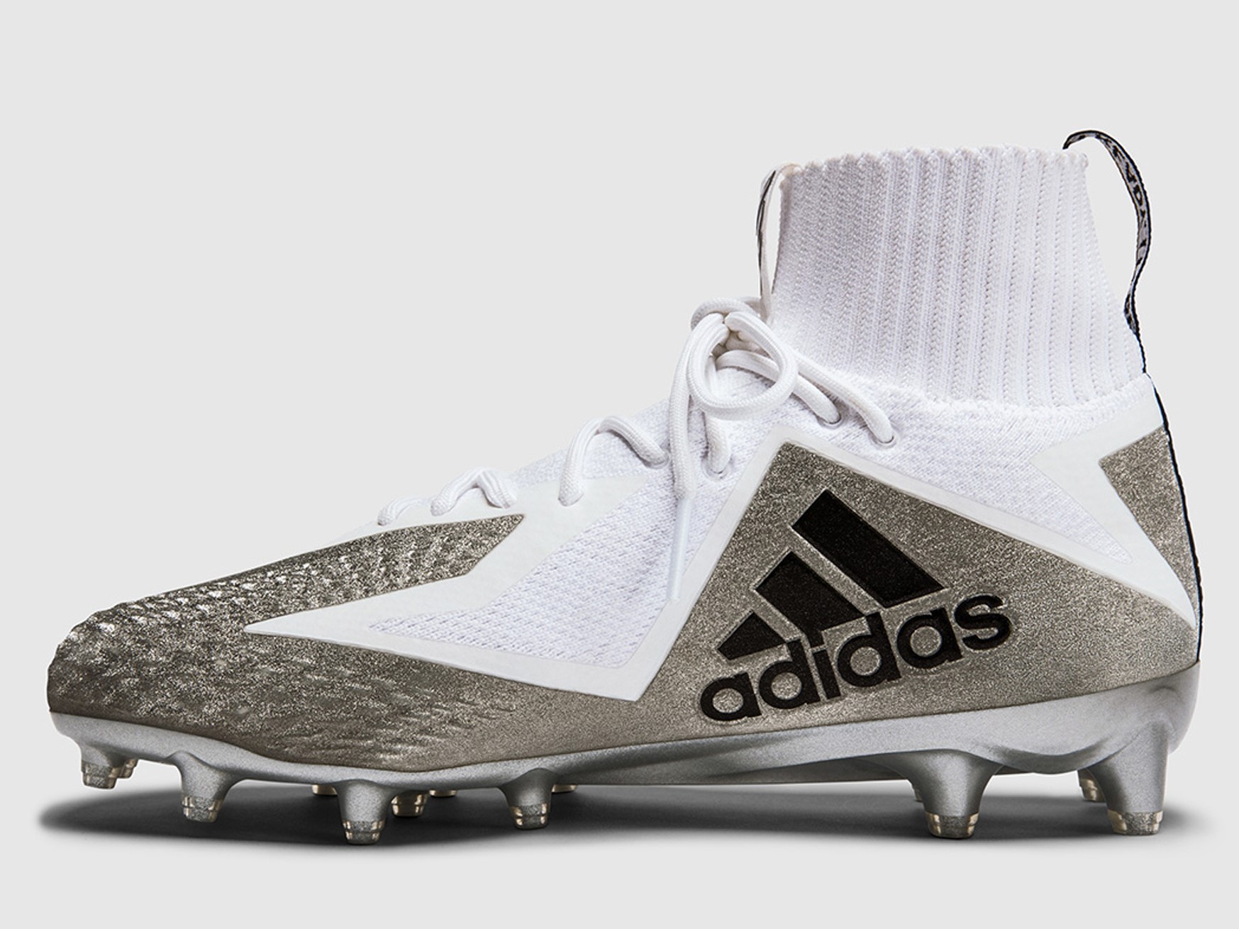 adidasFballUS FreakUltra VonMiller Medial 01