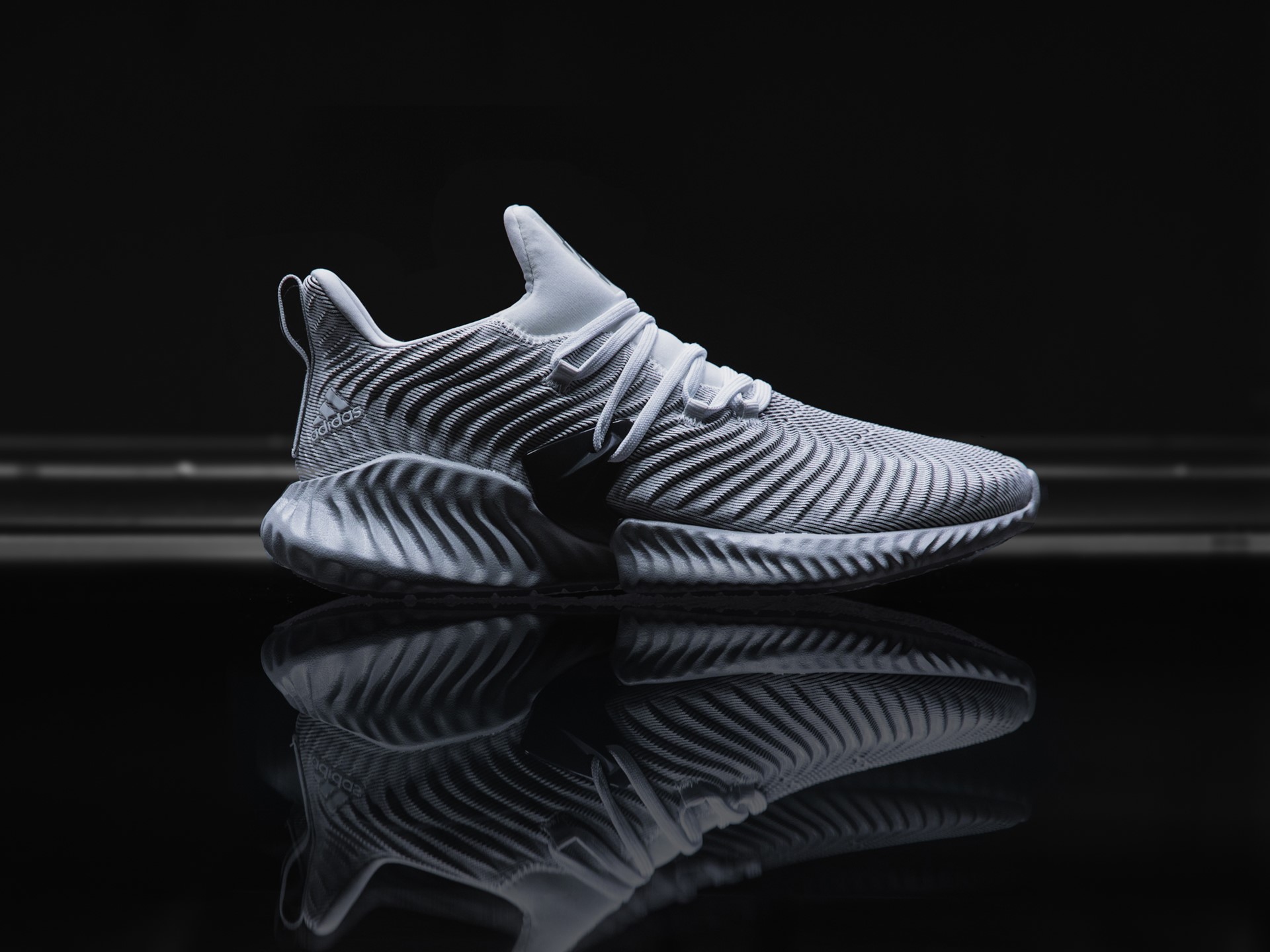 ADIDAS RUNNING LAUNCHES BRAND-NEW ALPHABOUNCE INSTINCT