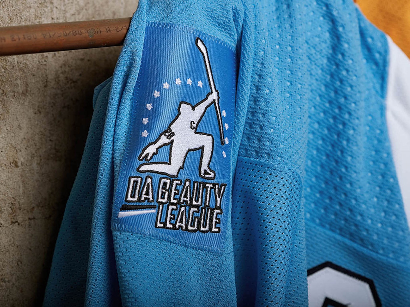 adidasHockey DaBeautyLeague Detal01