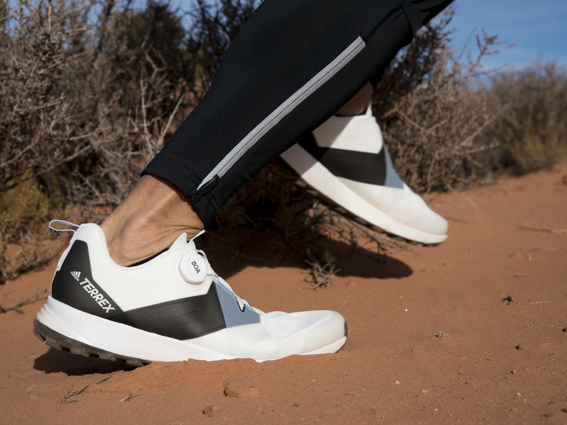 eCommerce TERREX SS18 Collateral SS18 TWO BOA Trans Black Outdoor2