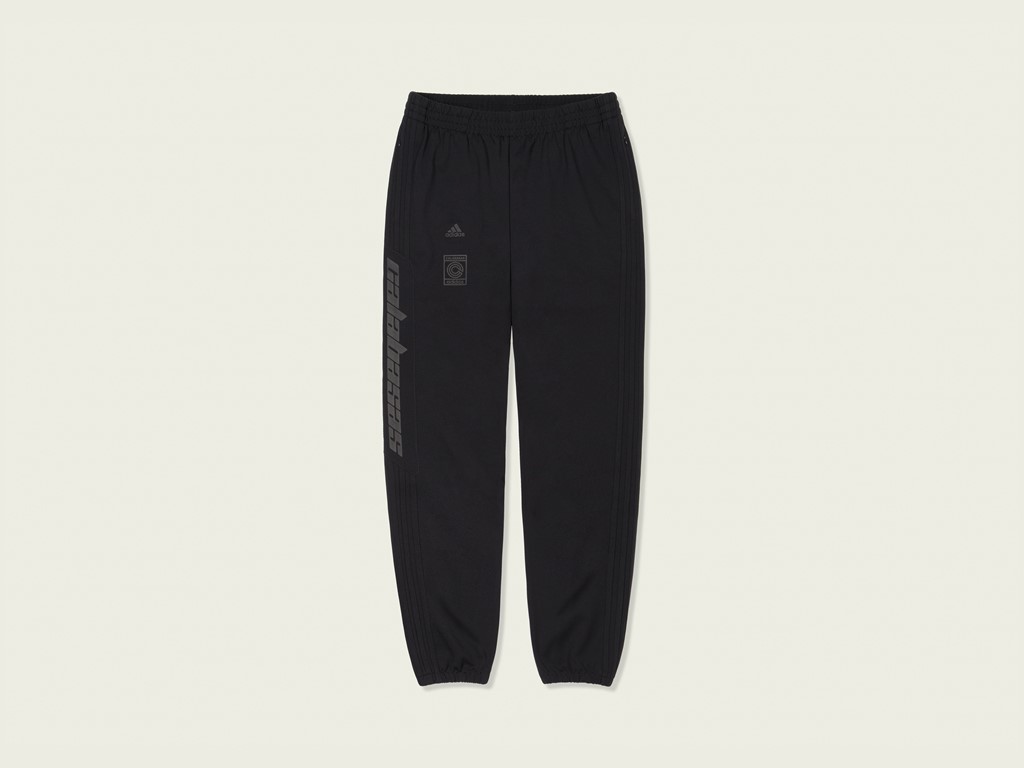 Trackpant Black Front PR
