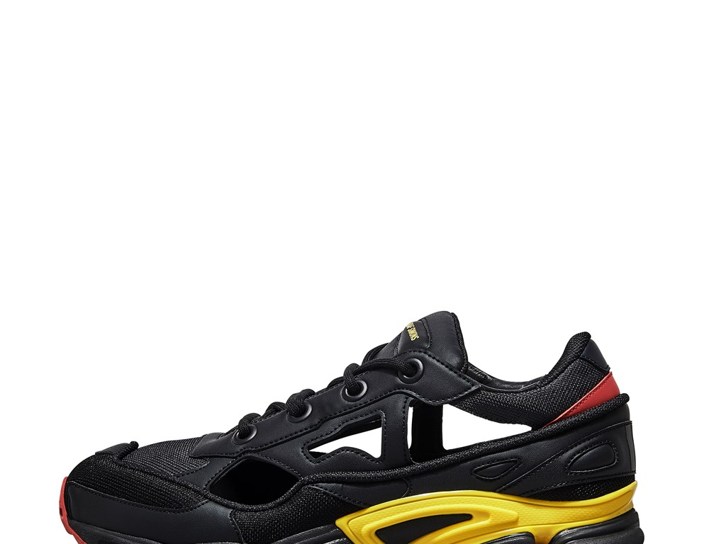 RAF Simon Replicant Ozweego Belgium pack