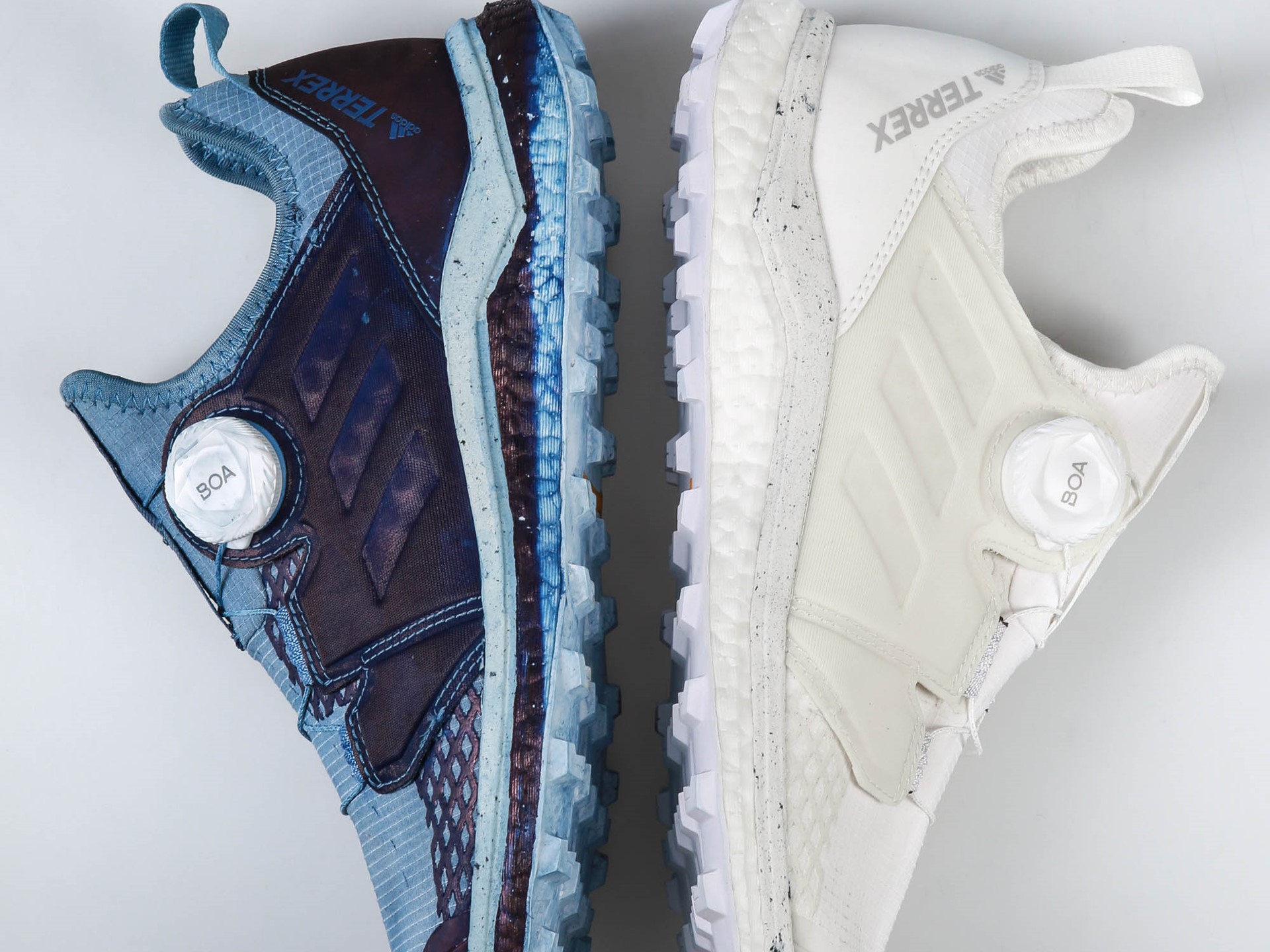 TRUE COLOURS  - adidas TERREX