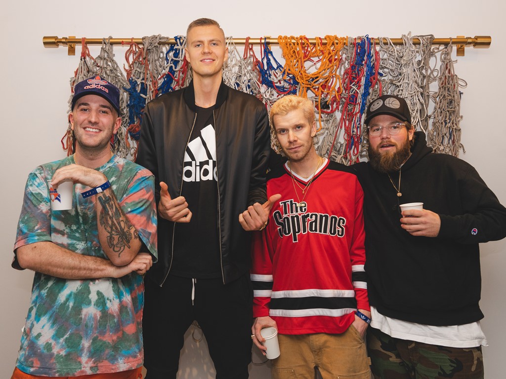 Eric Emanuel, Kristaps Porzingis, Tyrrell Winston, NY Sunshine