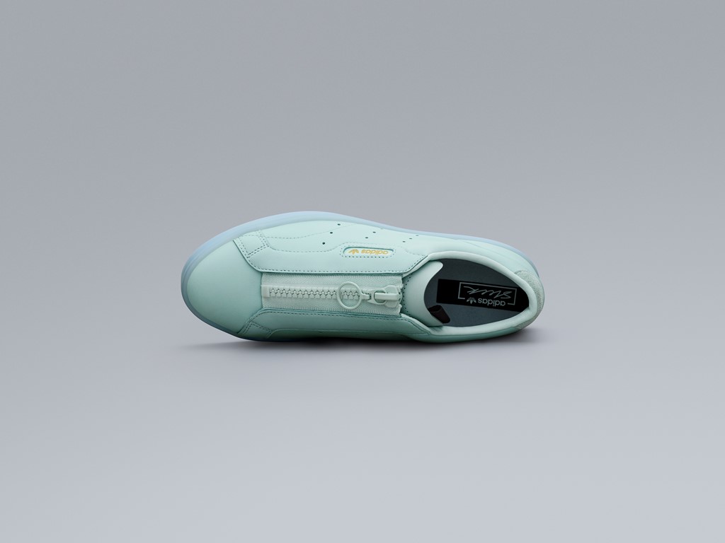 adidas Originals - Sleek FebLook - Angle