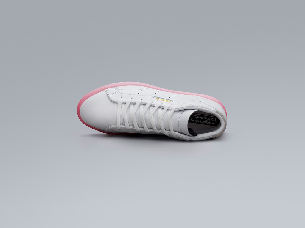 adidas Originals - Sleek FebLook - Angle