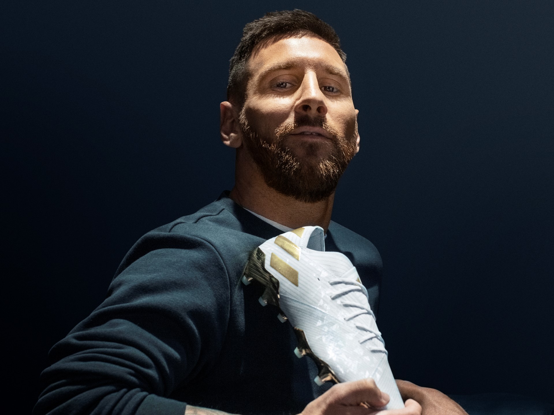 ’MESSI 15 YEARS’ NEMEZIZ pack