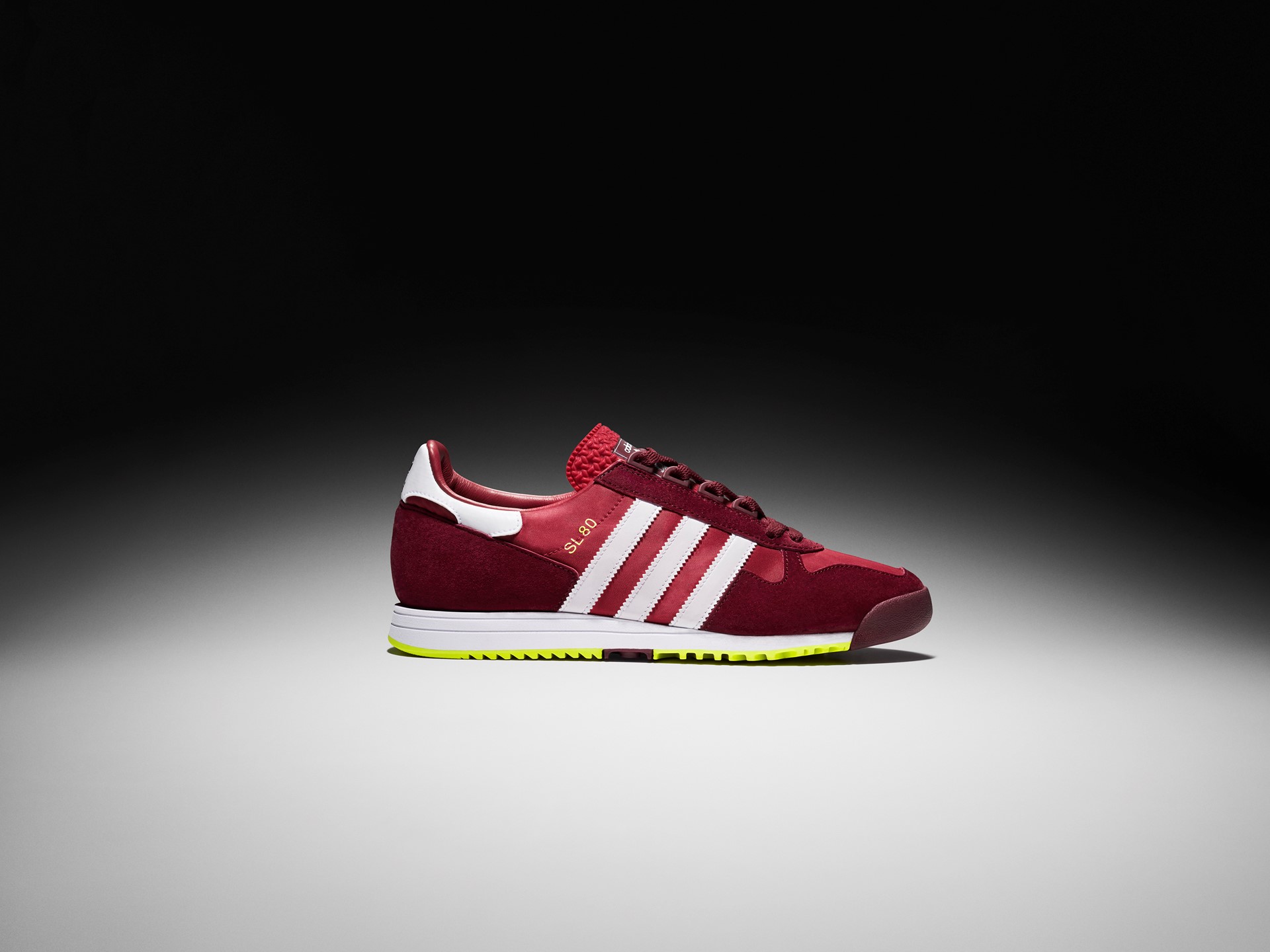 adidas Originals SS20 SL 80 FV4418 Angle