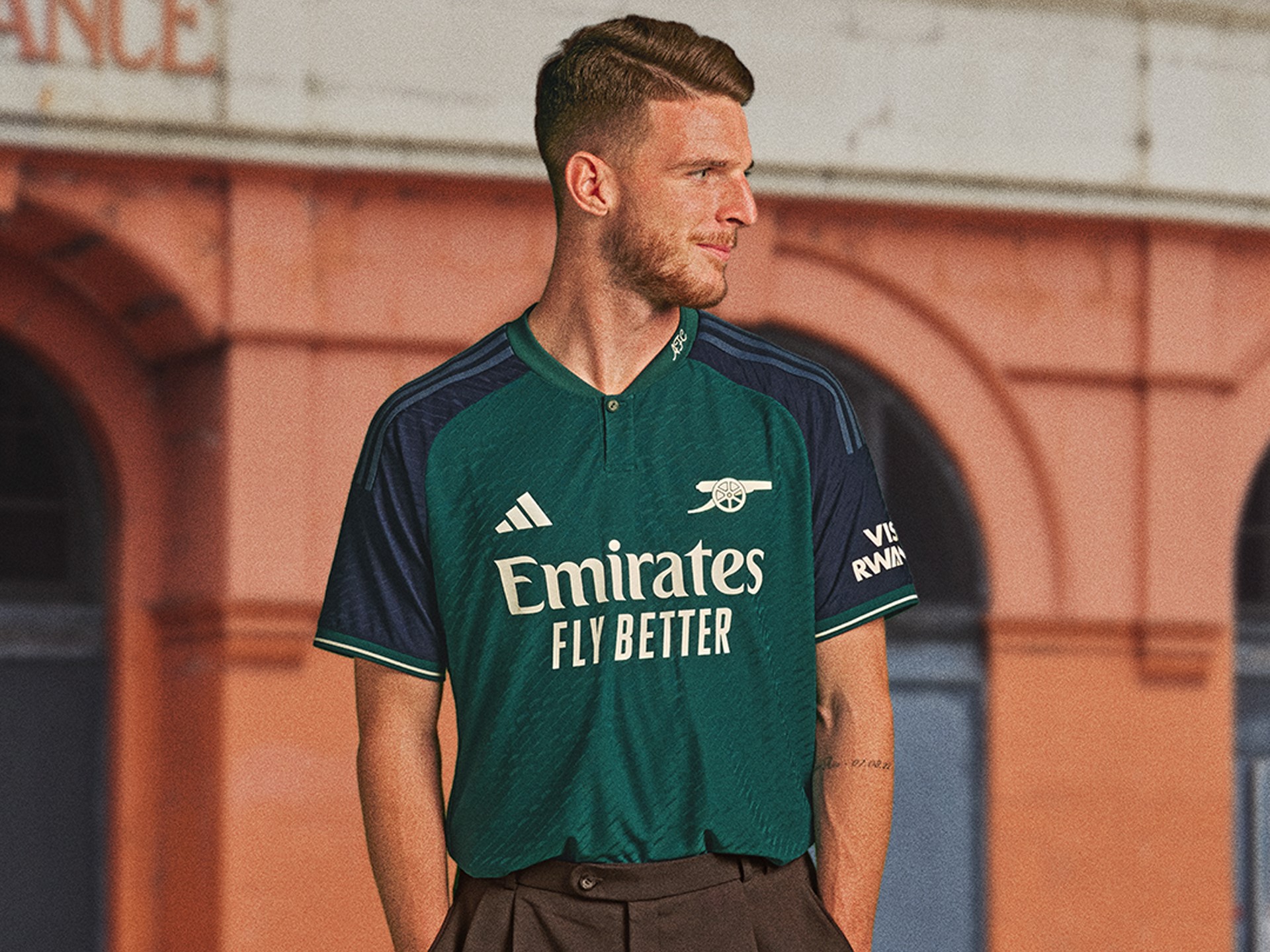 Arsenal fc third store kit