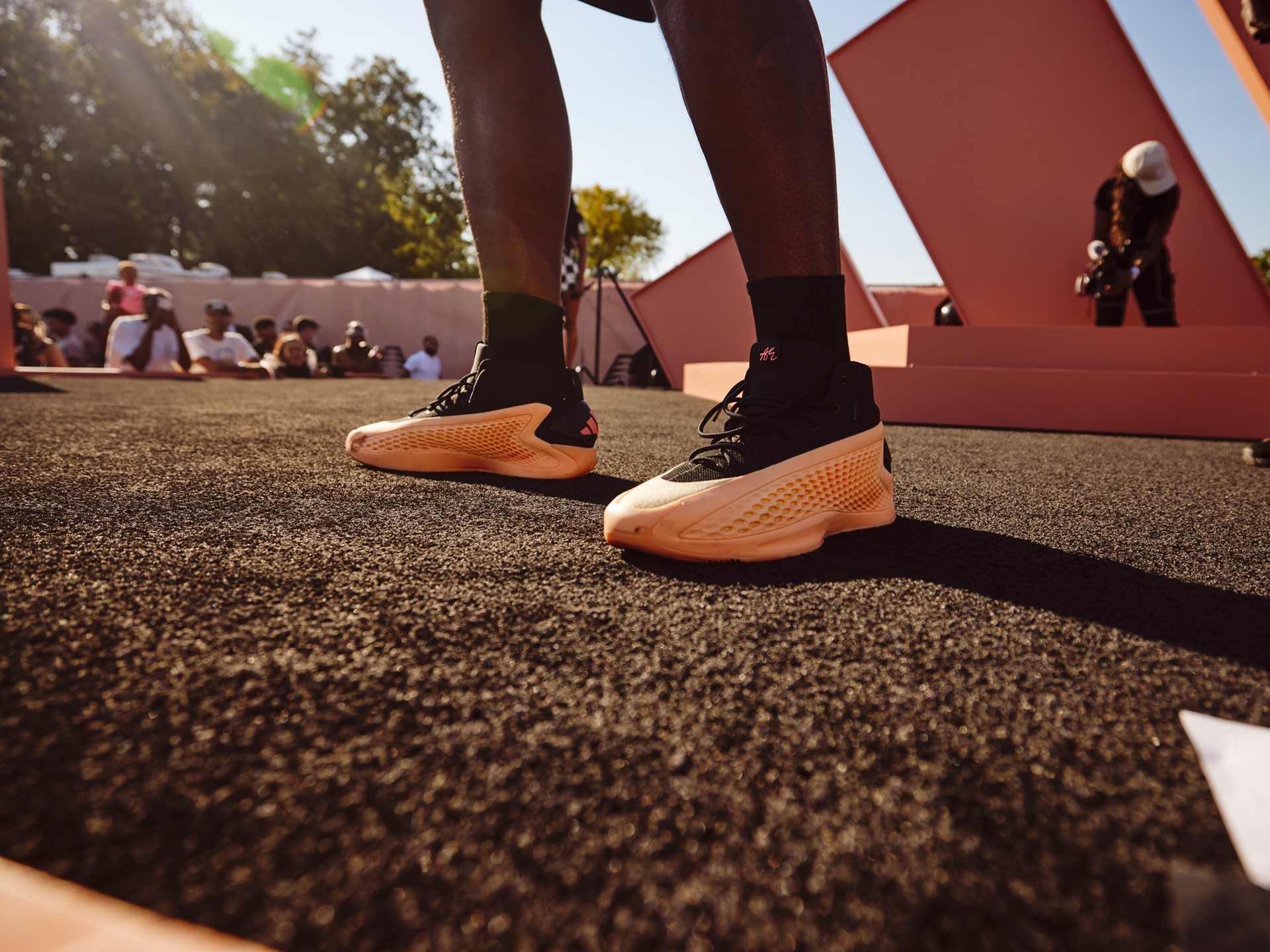 Anthony Edwards in Anthony Edwards 1