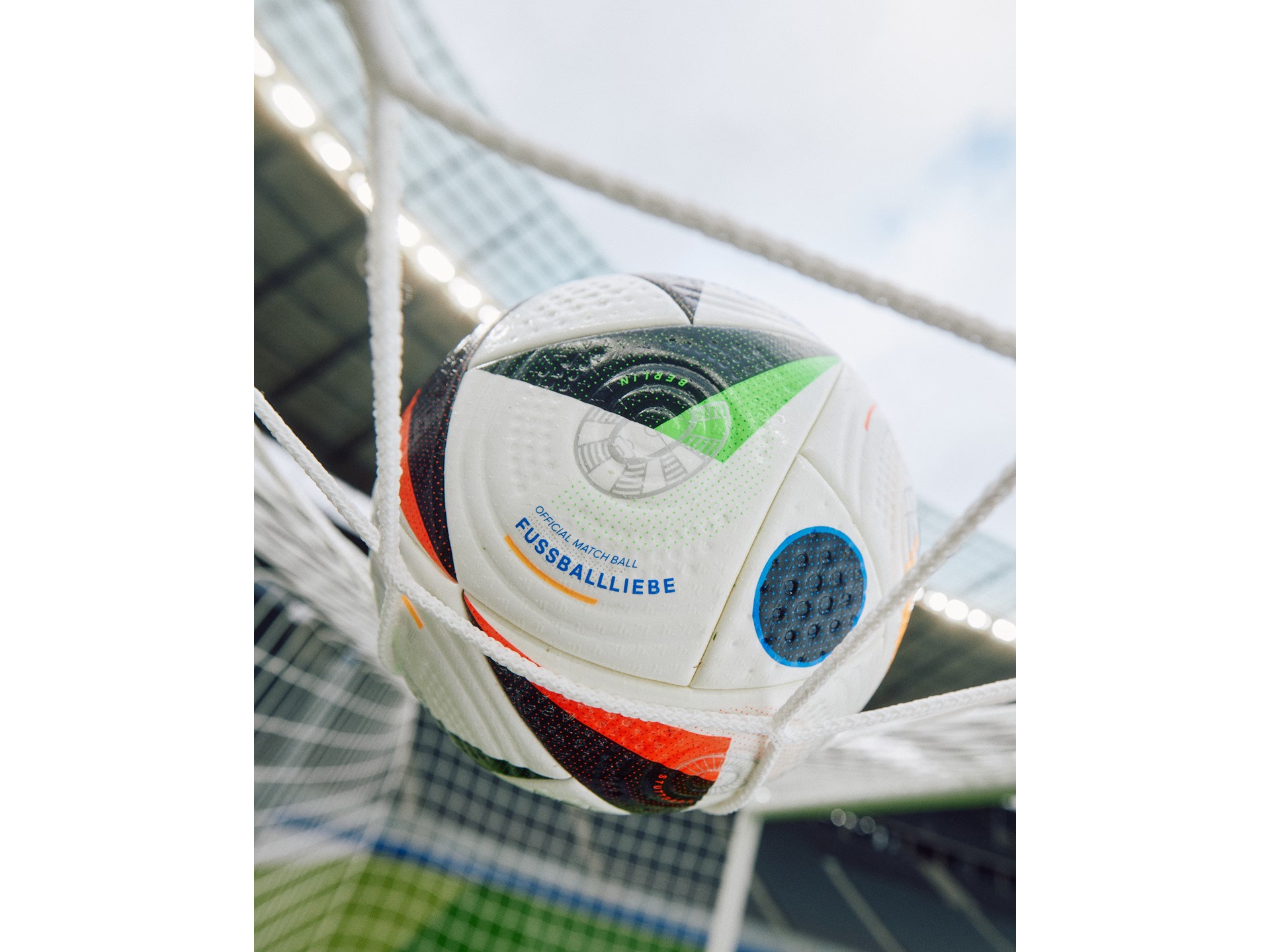 Introducing the 𝑭𝒖𝒔𝒔𝒃𝒂𝒍𝒍𝒍𝒊𝒆𝒃𝒆 (meaning 'Football Love' 🫶),  the Official Match Ball of the E