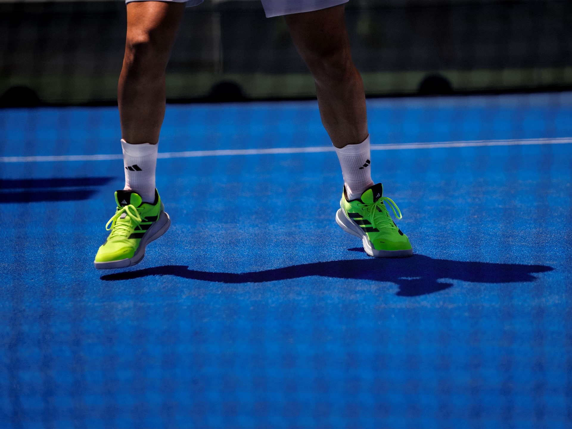 adidas - The CRAZYQUICK Lightstrike - Action