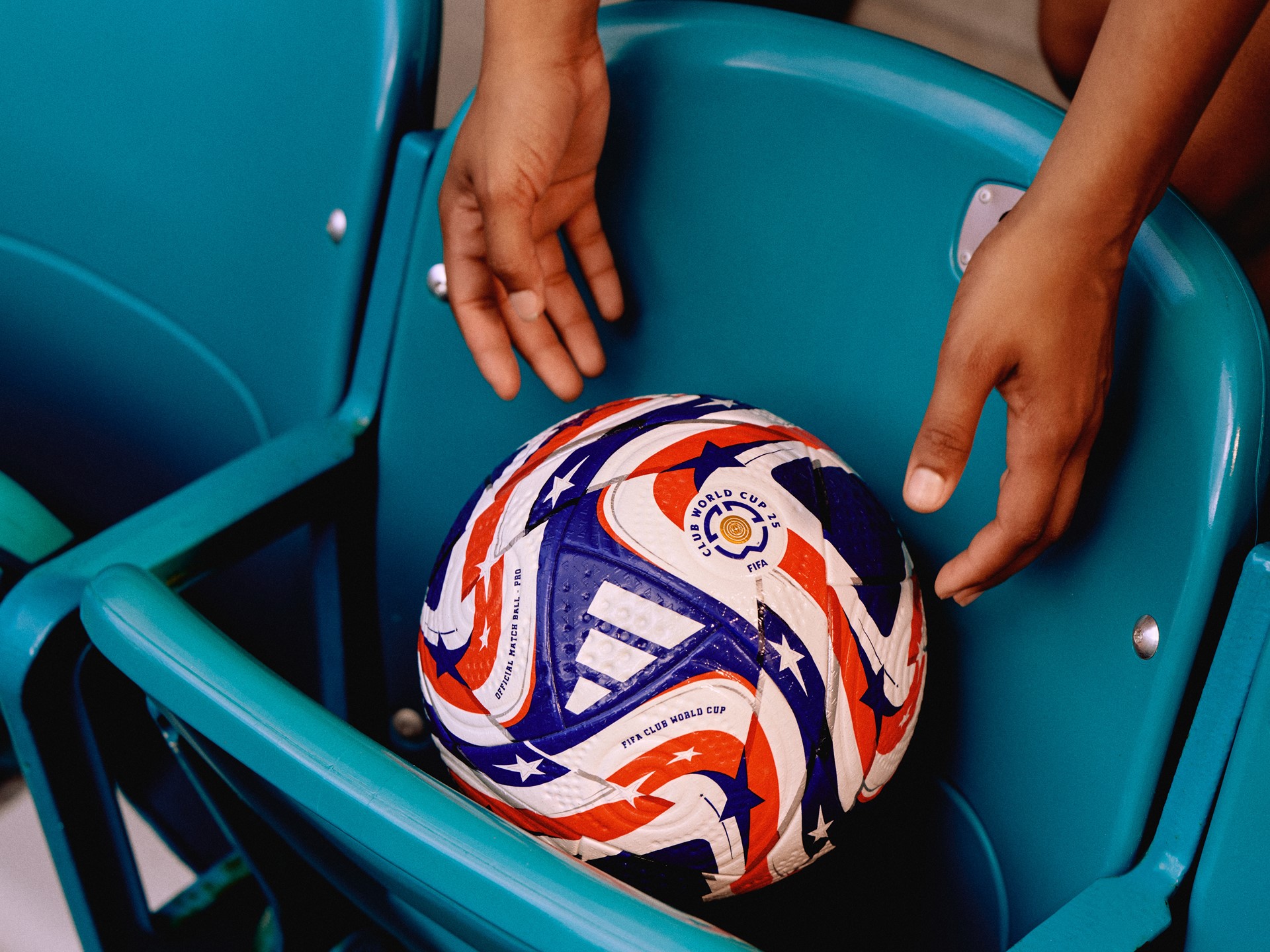 adidas MUNDIAL DE CLUBES 25プロ adidas Mundial De Clubes FIFA 25 Pro Ball White – Best Buy