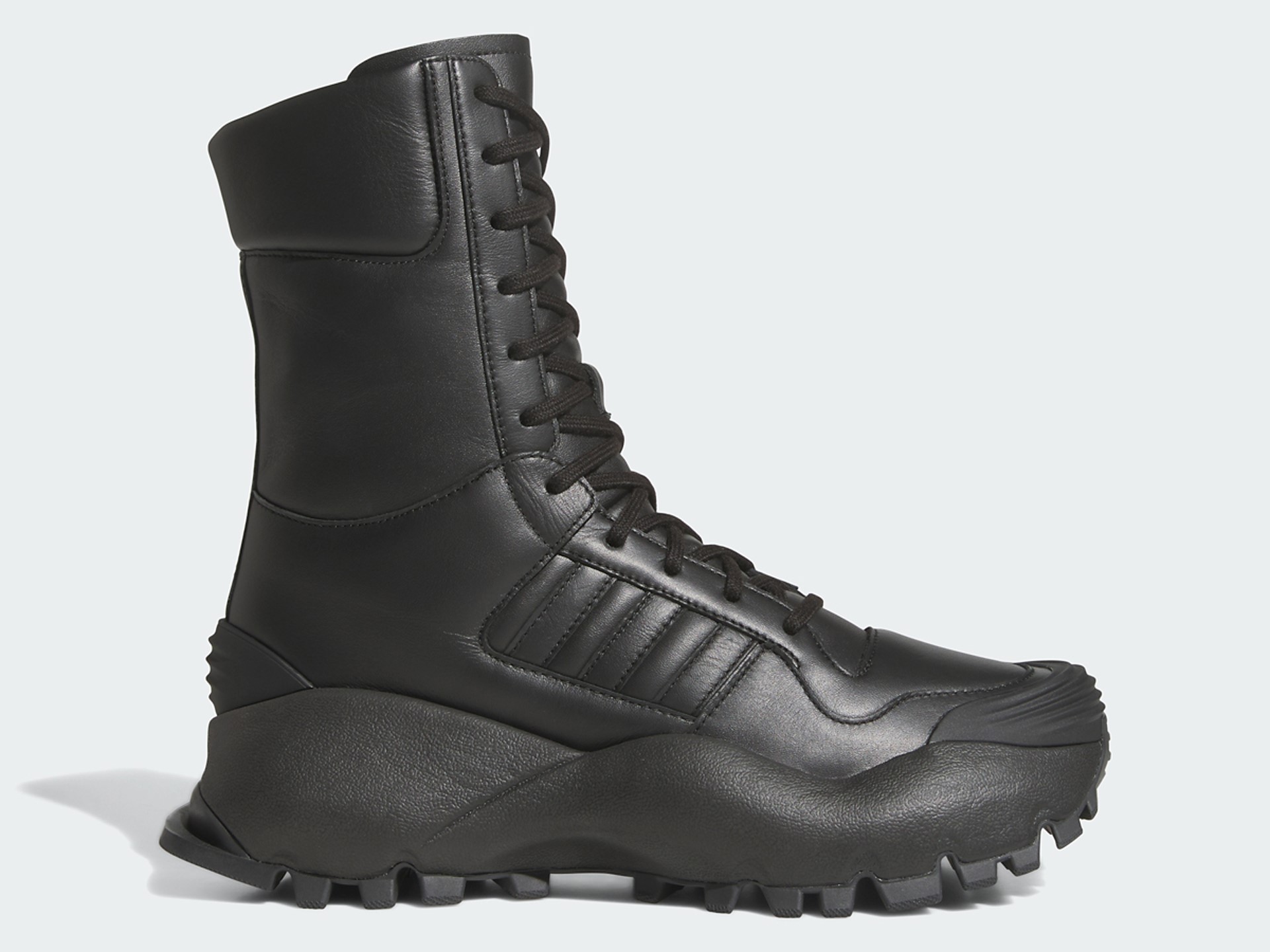 Chavarria Forum Boot