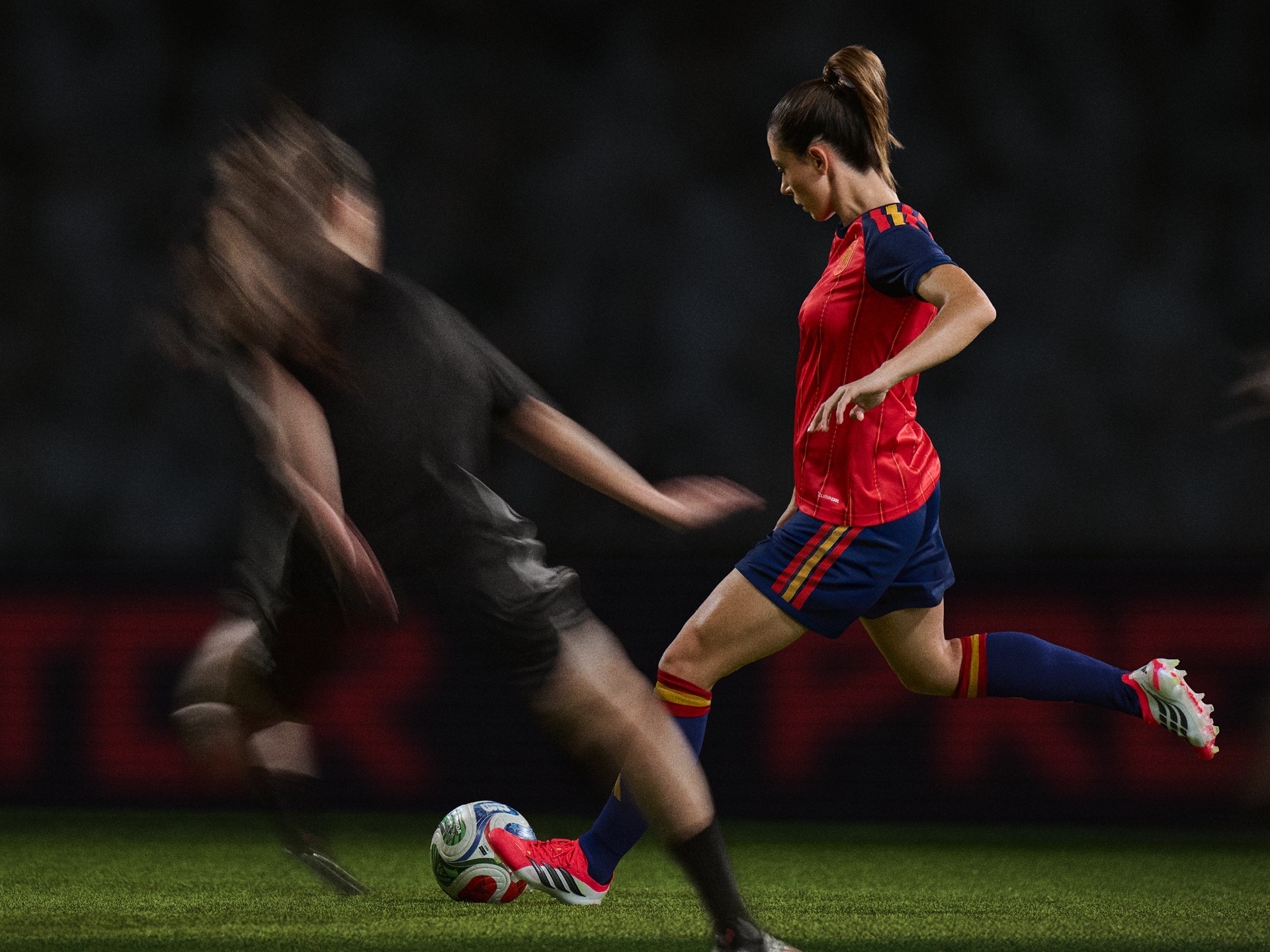 Aitana Bonmati Predator