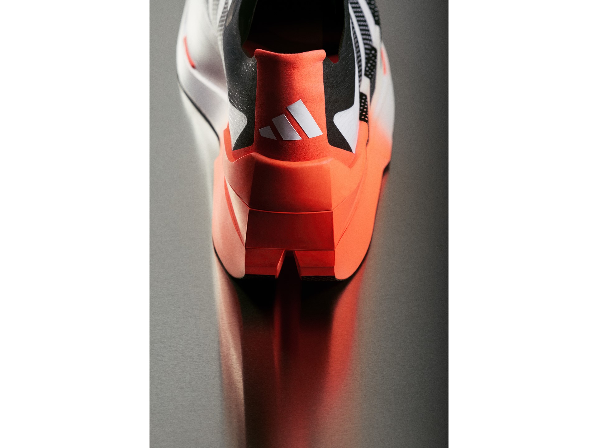 Adizero Dropset Elite Heel Detail