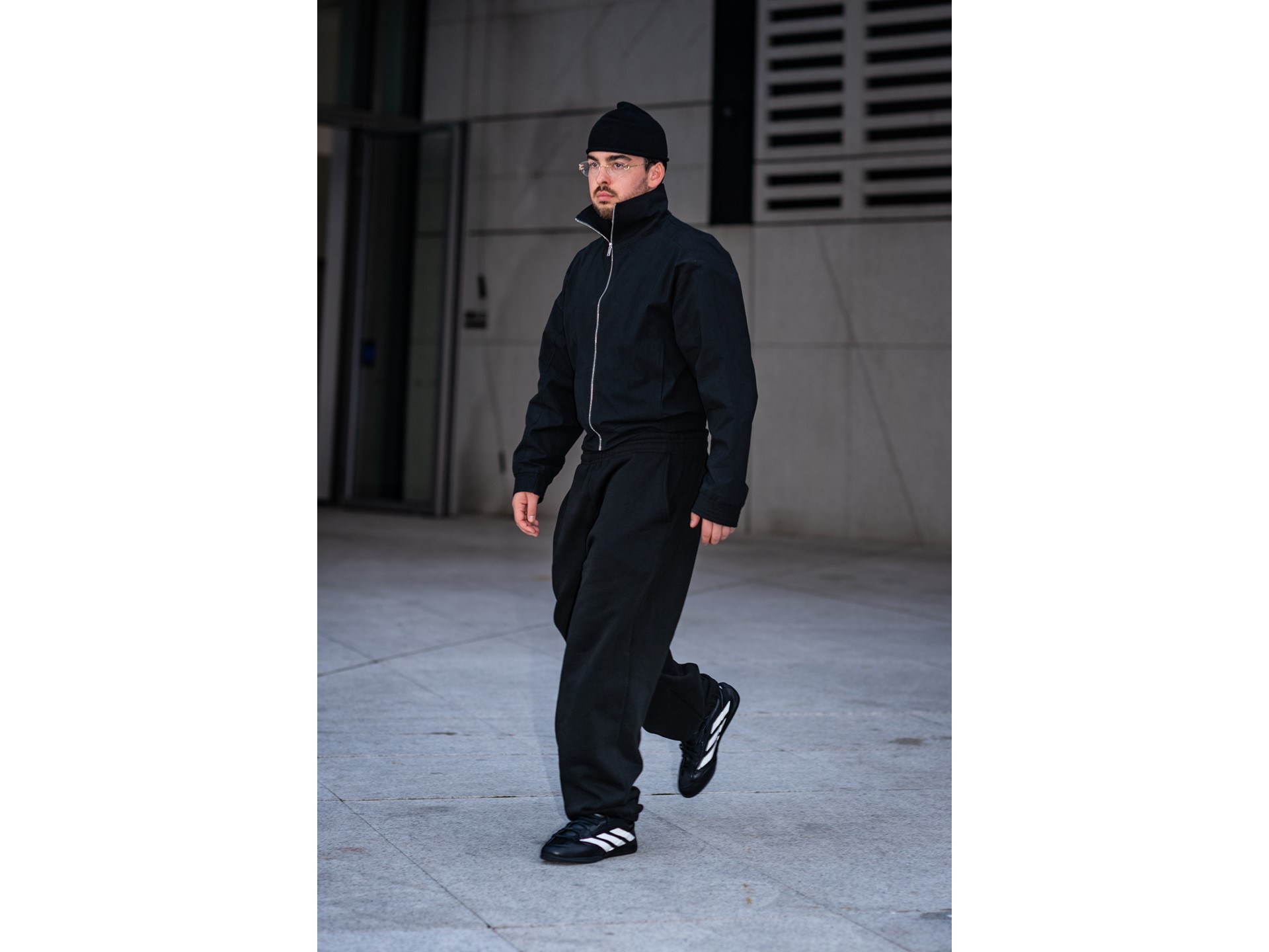 guests 03 sebastian hunt