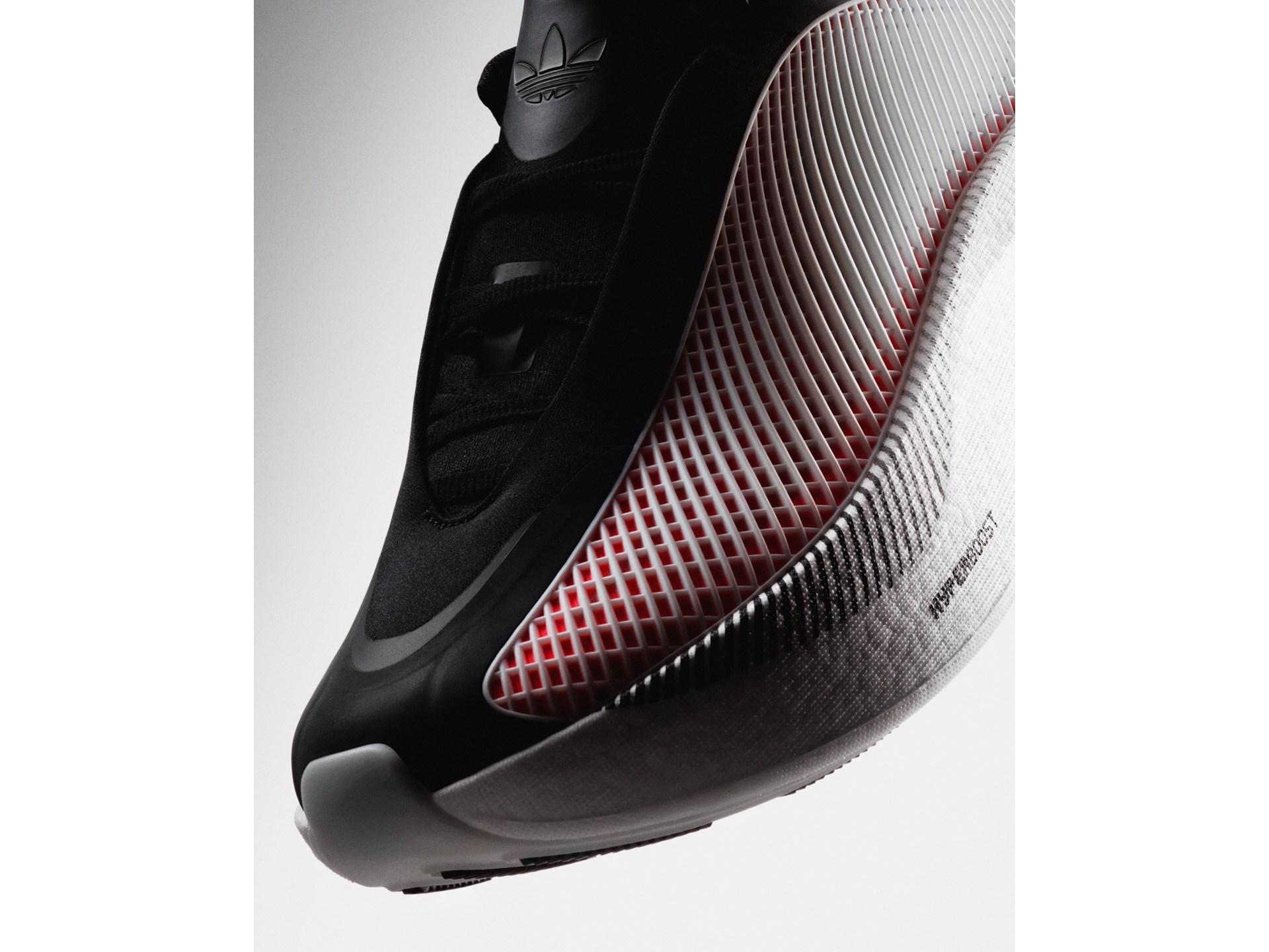 HYPERBOOST EPHR Left Toe Shot Detail Caged Red