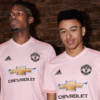 MUFC_AWAY_1ST_2000x1000px_L1_POGBA-LINGARD