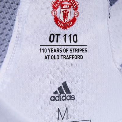 MANCHESTER UNITED THIRD JERSEY (2)