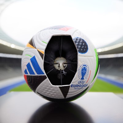 Acheter Ballon de football adidas Fussballliebe Training Sala Euro 2024,  unisexe, blanc