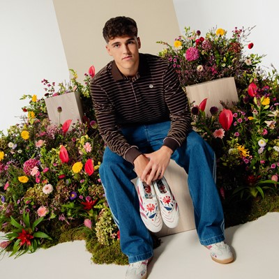 The Football Gal Predator Pau Cubars