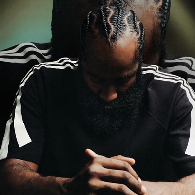 h24560 look1 hv10 0125 1370636