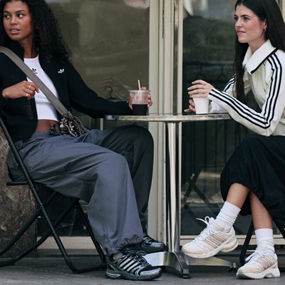 adidas ADISTAR CONTROL 5 Womens