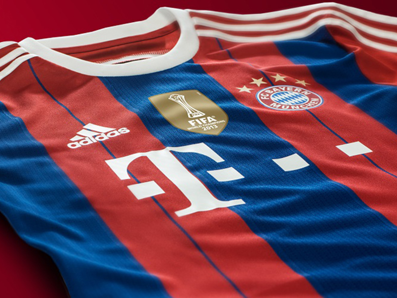 Echipament Bayern Munich pentru meciurile pe teren propriu Echipament Bayern Munich pentru meciurile pe teren propriu