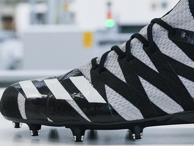 adidas AM4MN Cleats PHL 3Stripes