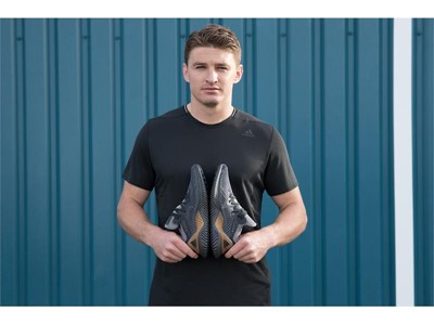 AlphaBOUNCE Beyond Beauden Barrett (1)