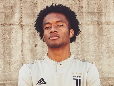 WC18 Cuadrado
