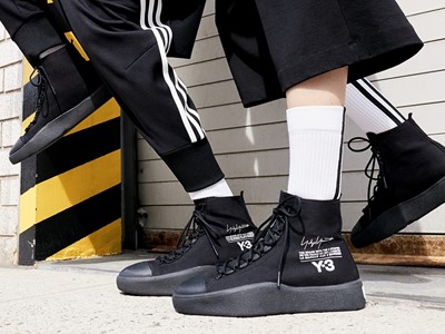 Y-3 SS18 Chapter 01 Image 30 crop